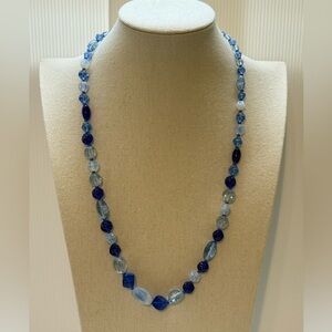 Vintage Beautiful MCM Light Blue To Cobalt Blue Glass Beaded Necklace Beads 25”